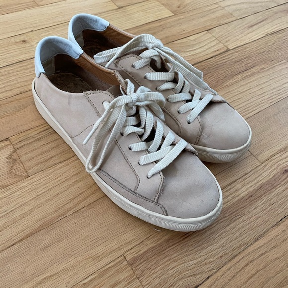 soludos ibiza leather sneaker